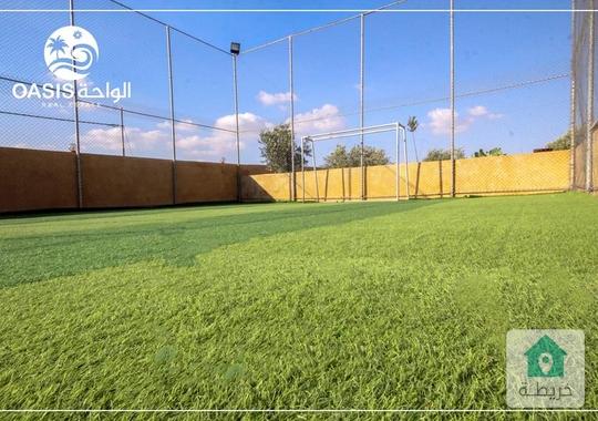 مزرعة فاخرة للبيع في بيرين قريبة من عمان 