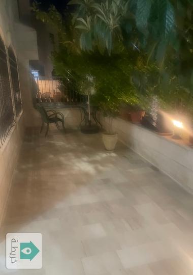 شقه للابجار ارضيه في دير غبار بالقرب من زيت وزعتر من المالك