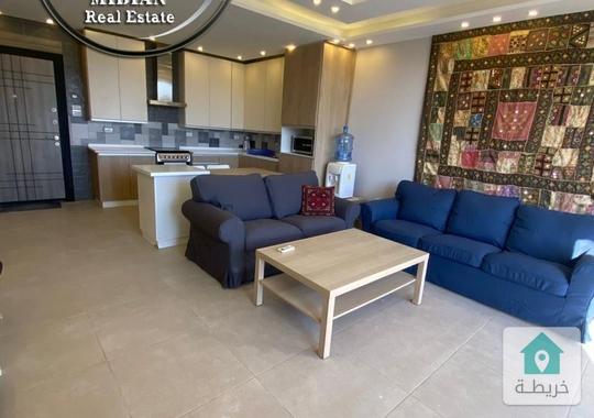 رووف مفروش للايجار في أجمل مواقع اللويبدة تشطيبات و ديكورات عصرية فرش فاخر اطلالة رائعة