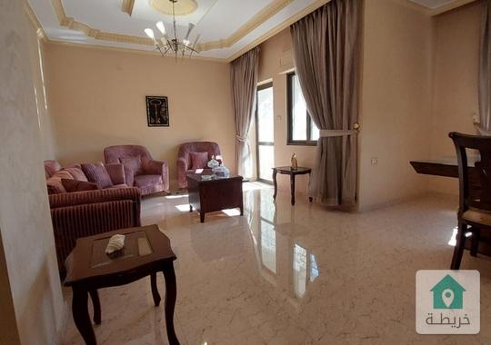 شقة مميزة في شارع الحرية مقابل الحرية مول بسعر مغري للبيع،طابق اول 