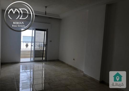 شقق فارغة للايجار ام اذينة مساحة 100م سوبر ديلوكس تصلح للعرسان بسعر مميز 