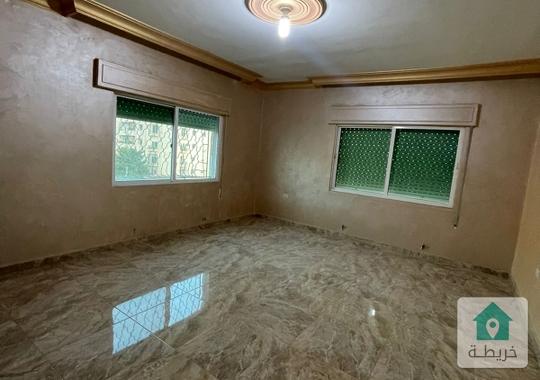 شقة مساحة 170 متر مربع للبيع في خلدا 