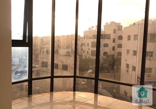 مجمع تجاري ضخم للبيع في اجمل مواقع البيادر بسعر مغري 