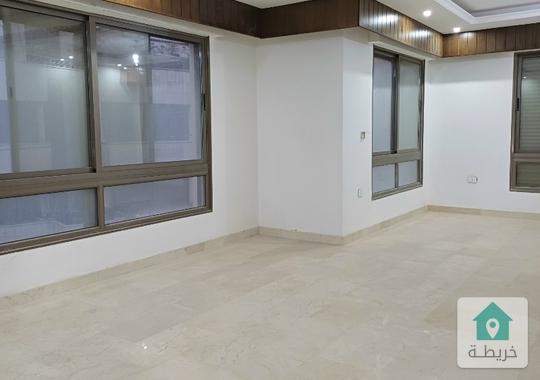 ام اذينه شقه فاخره 4 نوم بسعر مغري للبيع 