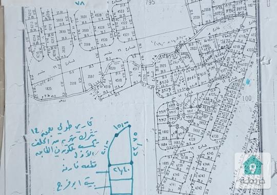 ارض بالزرقاء الجديدة تجاري داخلي للبيع من المالك