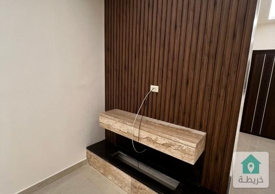 شقة ارضي في اجمل مناطق طبربور دوار النخيل 