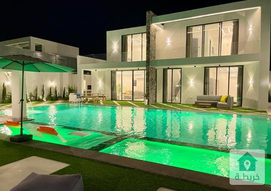 شاليه مميز للبيع في اجمل مواقع البحر الميت منتجع البحيرة مساحة الارض 660م والبناء 240