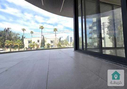 أرقى مناطق جبل عمان شقة جديدة فخمة ملوكية للايجار 250 متر طابق ثاني