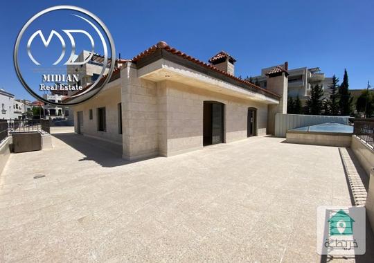 رووف طابقي فارغ للايجار دابوق مساحة 350م مع تراسات تشطيبات سوبر ديلوكس اطلالة جميلة