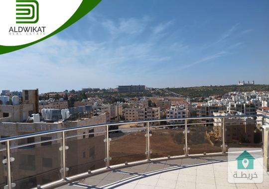 شقة للبيع في خلدا طابق أخير مع روف مساحة البناء 360م ومساحة الترس 100م