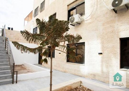 شقة للبيع في أم زويتينة بمدخل  مستقل وبسعر مميز 