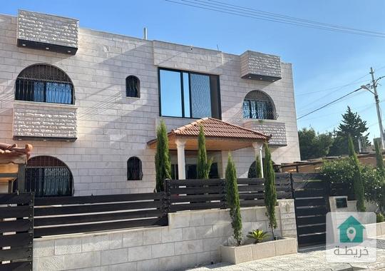 فيلا  مجددة بالكامل بتصميمات حديثة للبيع في أجمل مواقع ضاحية الرشيد بسعر مميز 