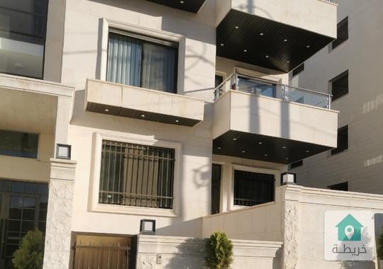 شقة ارضية فاخرة للبيع في مرج الحمام حوض الطبقة قرب الظهير بسعر مغري 