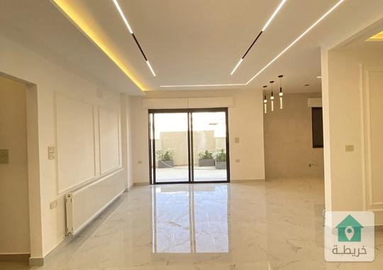 عرض ب 150 الف شقة ارضية مع ترس في حي الصحابة تشطيب فلل