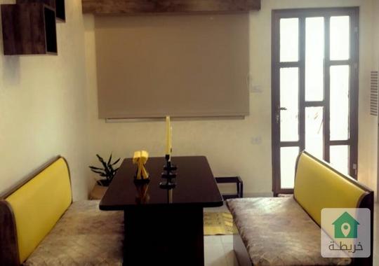 شقه ارضي في طبربور مقابل عريفه مول مساحة 170م داخلي وترس 70م للبيع بسعر 83الف ت0798120355