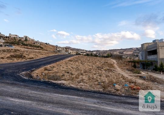 ارض للبيع في شارع الاردن / موبص 
