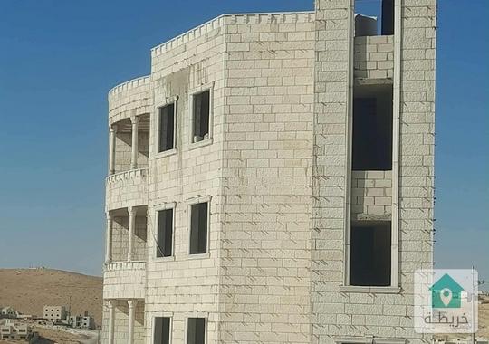 بنايه مستقبليه فخمه عظم بشقق طابقيه شبه قصر للبيع.............3 طوابق مع تسويه 50متر 