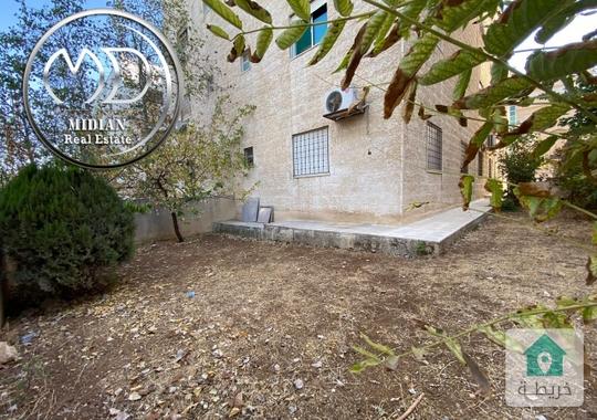 شقة ارضية للبيع الجاردنز مساحة 165م مع ترس و حديقة 250م تصلح للاستثمار بسعر مميز