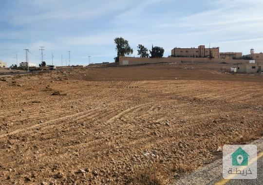 بلدية الجيزه منطقة الرميل بجانب مدرسة الثقافة العسكريه الرميل اراضي جنوب عمان غرب جسر المطار