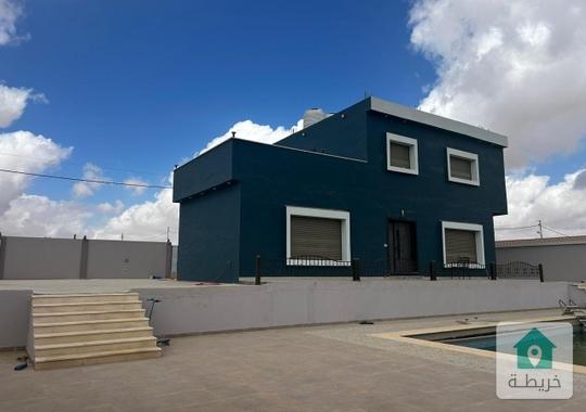 مزرعة للايجار في القسطل  مقابل المطار