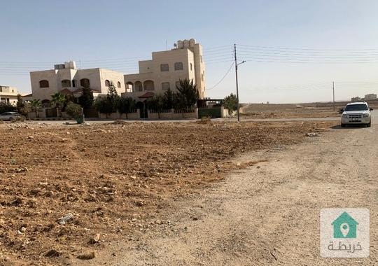 أرض مميزة على شارعين للبيع في منطقة اللبن، حوض صدر أبو دبوس