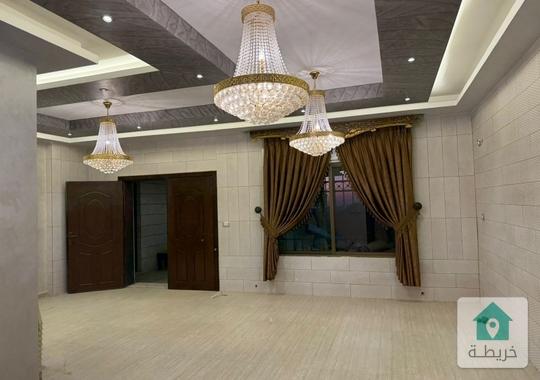 شقة ارضية فاخرة للبيع في مرج الحمام 