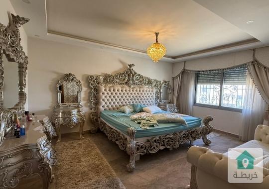 شقة للبيع الجبيهة ثالث مع رووف 