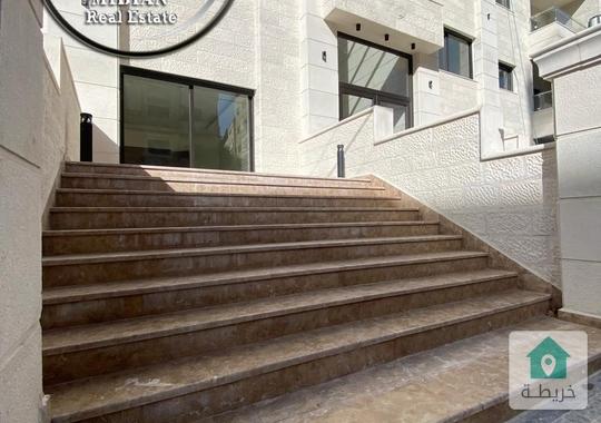 شقة أرضية جديدة للبيع الظهير مساحات 200م مع تراسات تشطيبات و ديكورات سوبر ديلوكس بسعر مميز