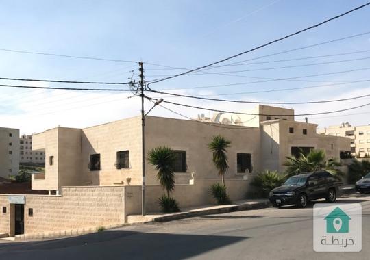 فيلا مكونه من طابقين للبيع في مرج الحمام