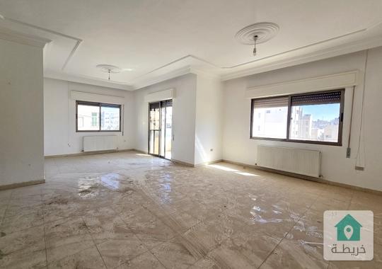 الرابيه شقه للبيع بسعر مميز طابق ثاني مساحة 175 متر