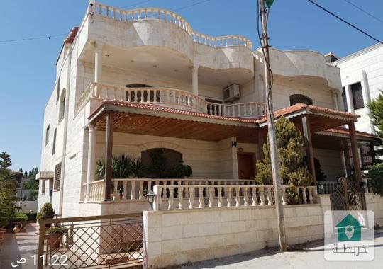 فيلا عند المنتسوري في دابوق للبيع