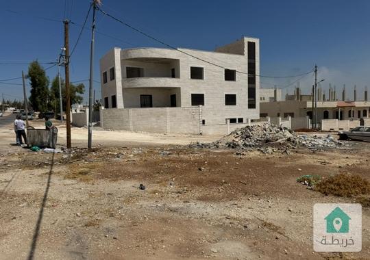 ٤ دونم للبيع اليادوده حوض الفريط سكن ج على شارعين من المالك مباشره 