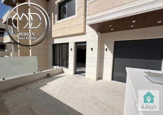 شقق جديدة للبيع الظهير مساحات 160م  200م تشطيبات وديكورات فاخرة مع تراسات و حدائق اطلالة جميلة 