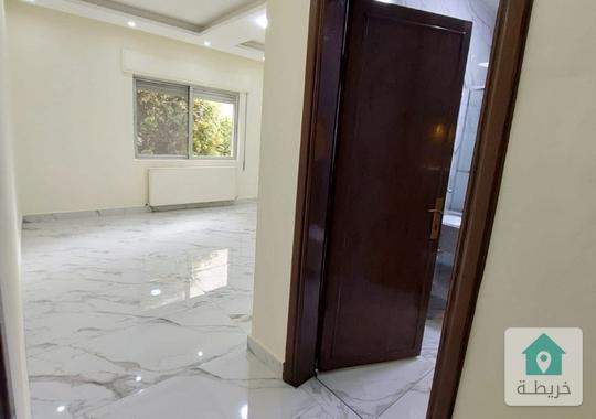 🔑شقة لقطه بمساحة 190 م -4 نوم خلف مطعم ورد للبيع باقل سعر في المنطقة مع امكانية الاقساط 🏛️