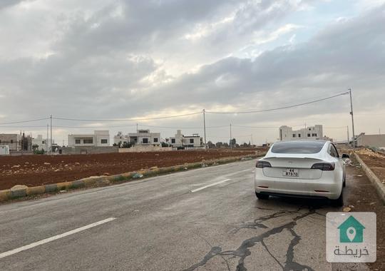 أرض للبيع في الطنيب قريبة على شارع المطار منطقة فلل  